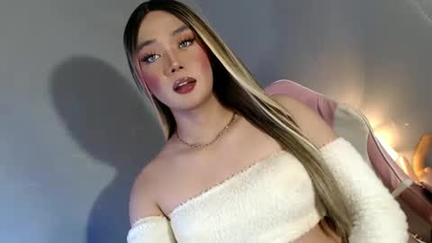 lovers moon22 online show from January 31, 11:35 pm