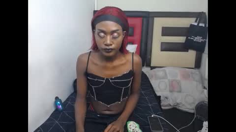 lsnnickykhanyile online show from April 16, 5:08 am