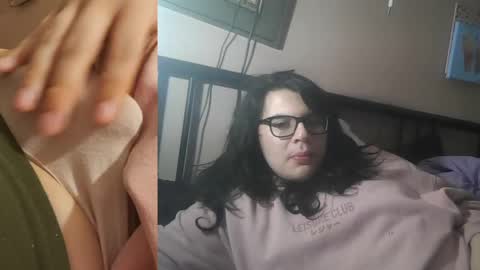 Luceatiel Queen of Spades online show from April 28, 5:01 am