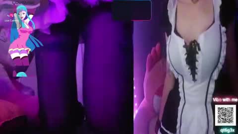lucylascivious online show from August 3, 2:11 am