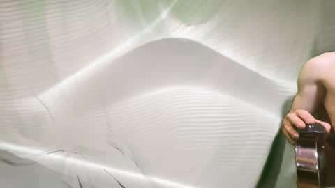 luvvlee online show from January 6, 12:47 am