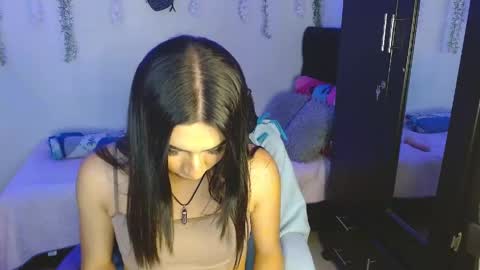 Lyaa Cutee online show from April 23, 3:14 am