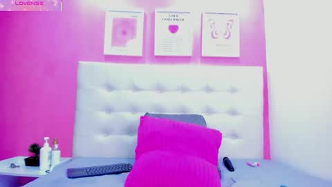 macarena_05_ online show from April 21, 1:42 am