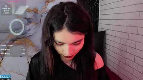 maevekuro online show from April 23, 3:25 am