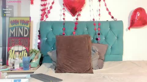 marfilastrom online show from April 6, 5:46 pm