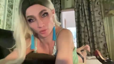 Mari online show from February 16, 3:16 pm