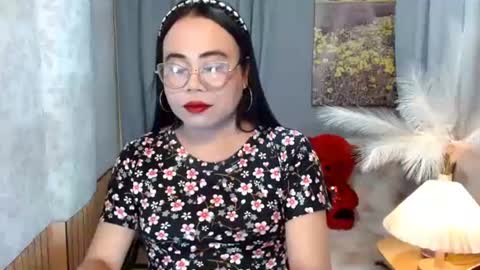 LEAH online show from January 18, 10:40 pm