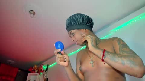 Nathaly online show from March 8, 5:11 am