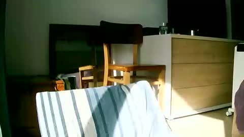 Play with me I obey I promise  online show from February 15, 1:21 pm