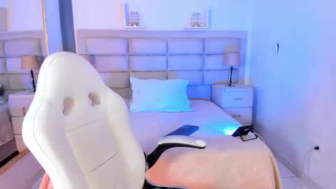 Matt online show from December 18, 11:10 pm