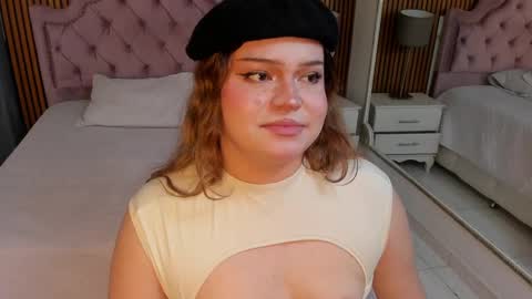 Maxine Minx online show from September 23, 12:38 am