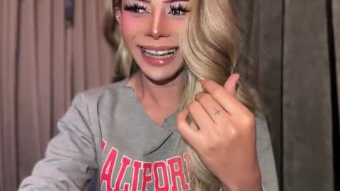 GODDESS OF ALL GODDESSES online show from March 5, 4:56 pm