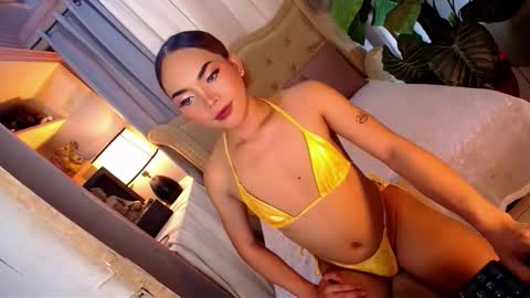 myka online show from November 8, 12:49 pm