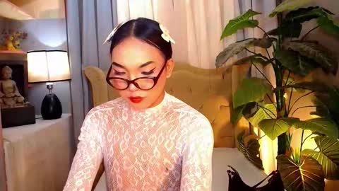 myka online show from November 22, 7:10 am