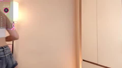 Mia  Roxy online show from November 8, 8:09 pm