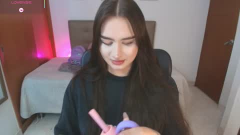 Miley online show from April 24, 1:25 pm