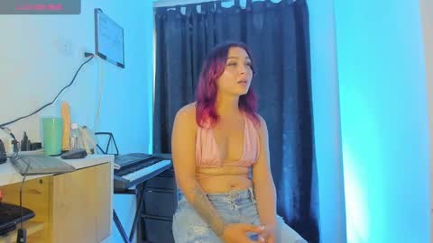 miley_kane online show from January 13, 10:56 pm