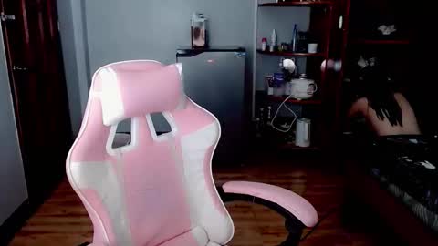 miss_hornydoll online show from February 17, 5:48 am