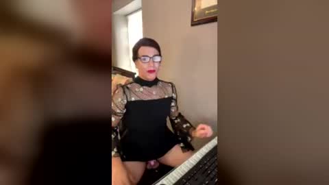 Nicole Smith online show from July 20, 10:23 pm