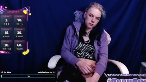 Moxy online show from February 6, 6:57 pm