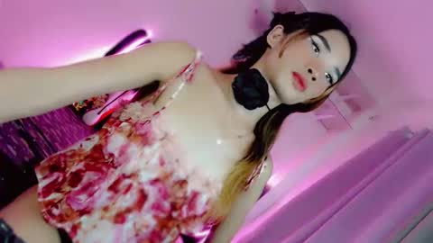 mscherry_ online show from February 25, 6:29 am