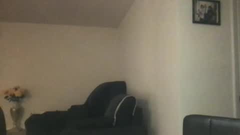 Snapshot of msjonemillion chatting on September 20, 12:38 am Chocolate  Candy   Stick online show from September 20, 12:38 am