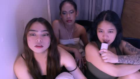 multicummer_devi online show from April 9, 6:41 am