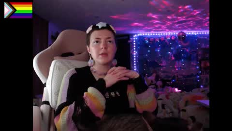 NerdySquirty online show from December 21, 6:30 am