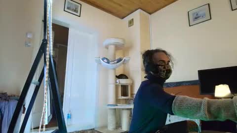 nessieanalemma online show from February 25, 8:30 am