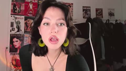 Veronica online show from October 2, 6:25 am