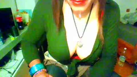 nina8383 online show from April 10, 3:24 am