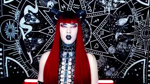 caroline online show from November 7, 3:17 am