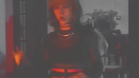 Lucy online show from April 13, 3:32 am