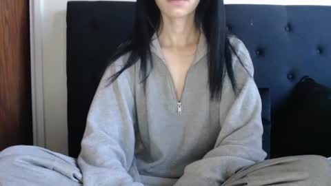 Olivia online show from October 29, 4:16 pm