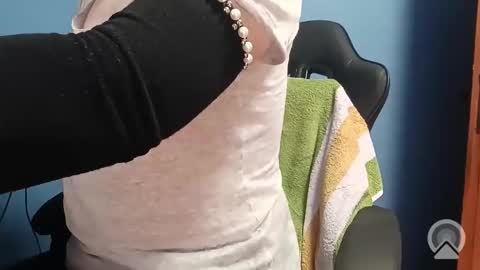 nowandimmediately online show from November 8, 12:16 pm