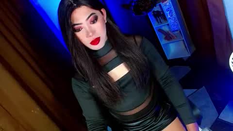 Miss OLIVIA online show from September 12, 6:35 pm