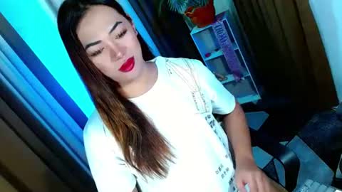 Miss OLIVIA online show from October 4, 7:31 am