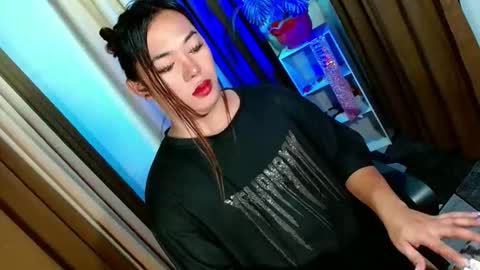 Miss OLIVIA online show from October 11, 10:17 am