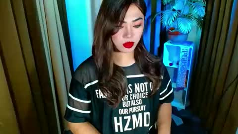 Miss OLIVIA online show from October 16, 10:59 am