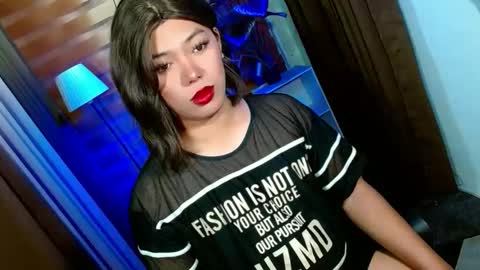 Miss OLIVIA online show from February 28, 11:17 am