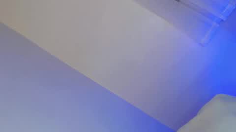 Snapshot of one_sweet_day18 chatting on September 21, 5:02 am jessy online show from September 21, 5:02 am