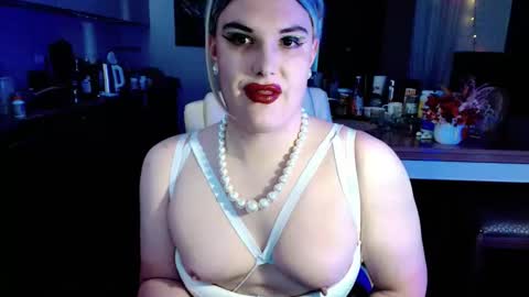 Sarina Williams online show from April 29, 12:54 pm