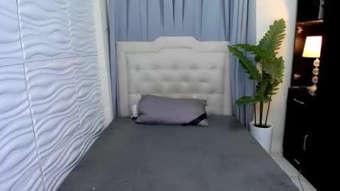 patricia_miller08 online show from October 3, 5:29 am