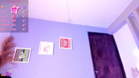   online show from March 12, 10:39 pm