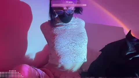 Snapshot of pixie_praxis chatting on December 7, 7:32 am pixie_praxis online show from December 7, 7:32 am