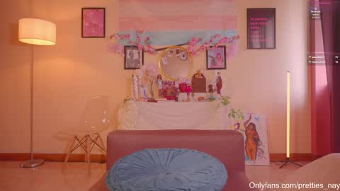 Nayrobi online show from April 19, 6:10 pm