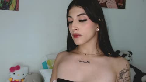 Sophie online show from April 21, 2:04 am