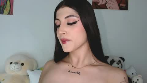 Sophie online show from April 23, 8:44 pm