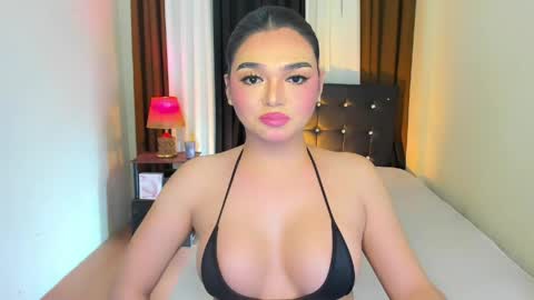 PrincessDONT FORGET TO FOLLOW ME online show from May 12, 7:22 pm