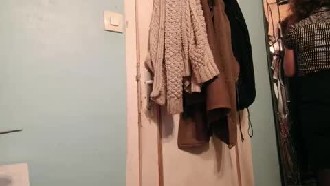 prxscillia_tx online show from March 12, 10:04 pm